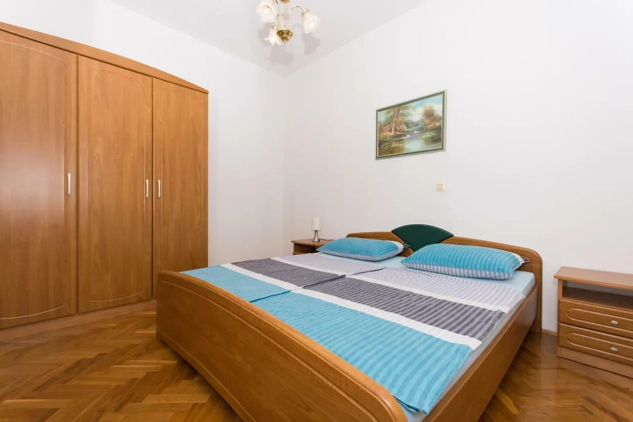 Apartment Villa Nella Bella Trogir Croatia