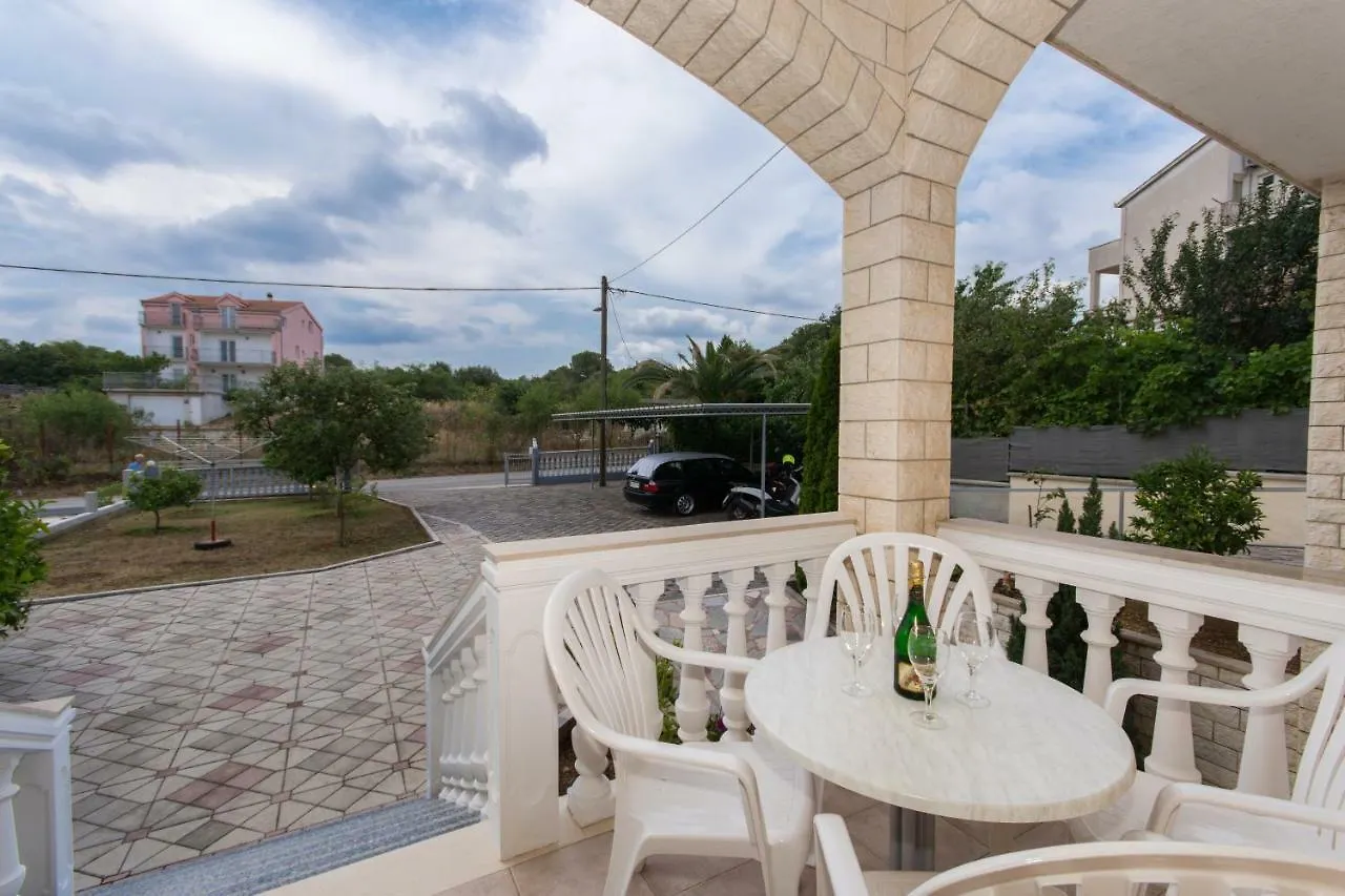 Apartment Villa Nella Bella Trogir 0*,  Croatia