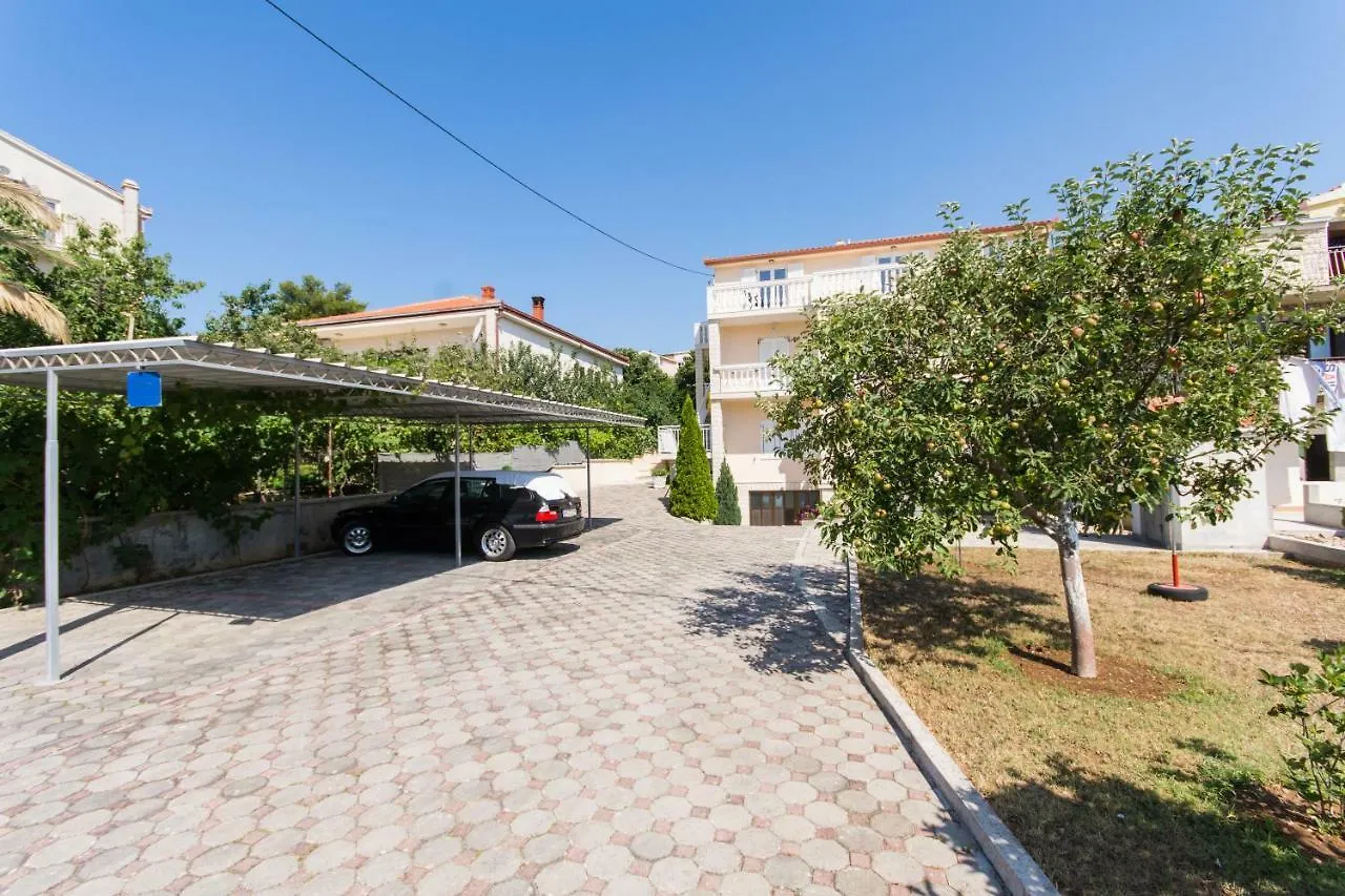 Apartment Villa Nella Bella Trogir