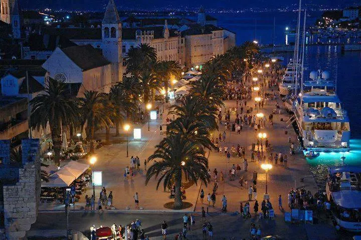 Apartment Villa Nella Bella Trogir